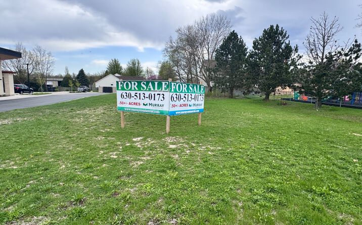 Pictures of Land property located at 950 W Wilson St, Batavia, IL 60510 for sales - image #1