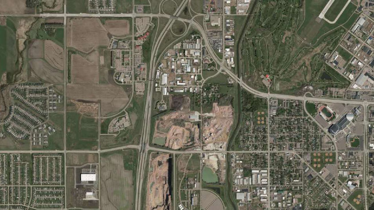 1015 N Marion Rd, Sioux Falls, SD 57107