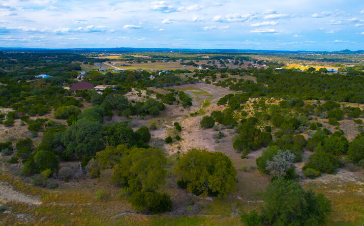 Pictures of Land property located at Lariat Trce, Bandera, TX 78003 for sales - image #1