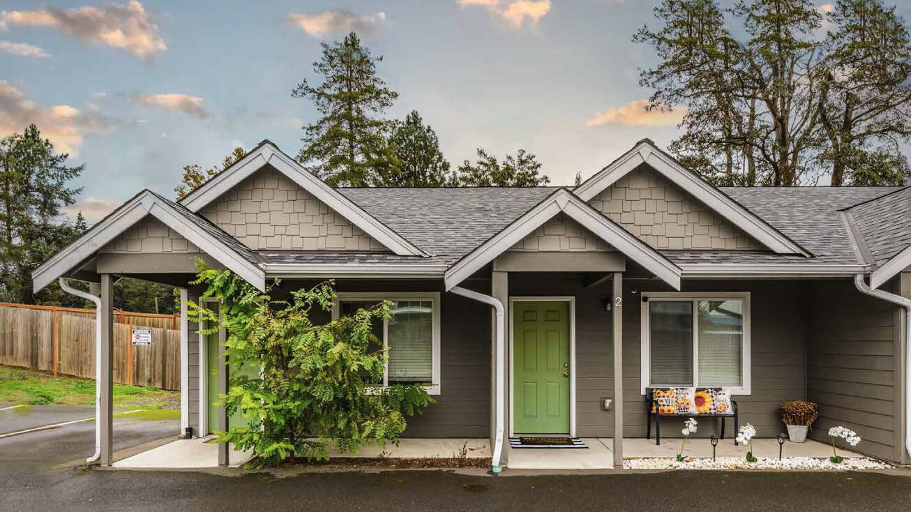 15001 Woodbrook Dr SW, Lakewood, WA 98439