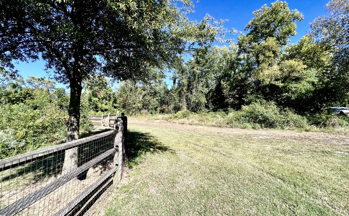 Pictures of Land property located at Calvert St, Easton, MD 21601 for sales - image #1