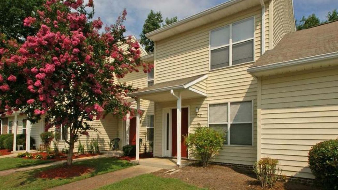 400 Wood Ct, Conway, NC 27820