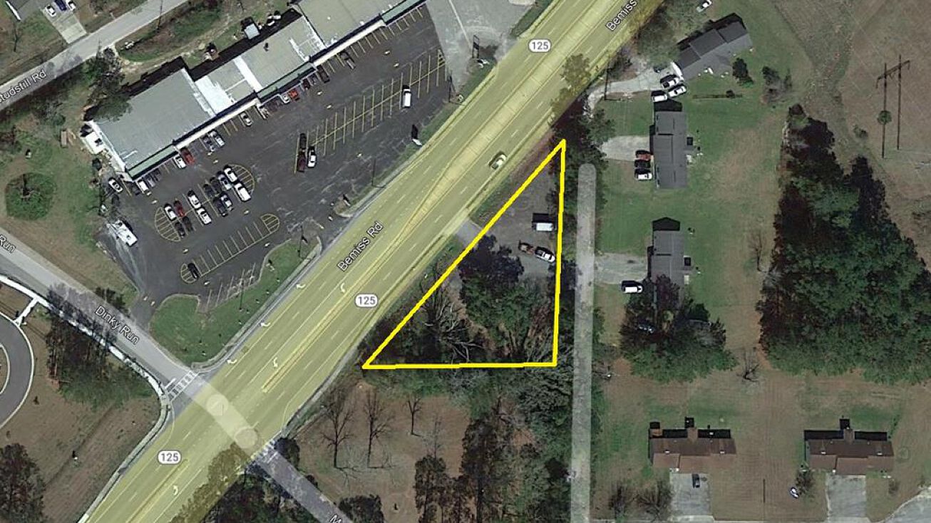 4324 Bemiss Rd, Valdosta, GA 31605