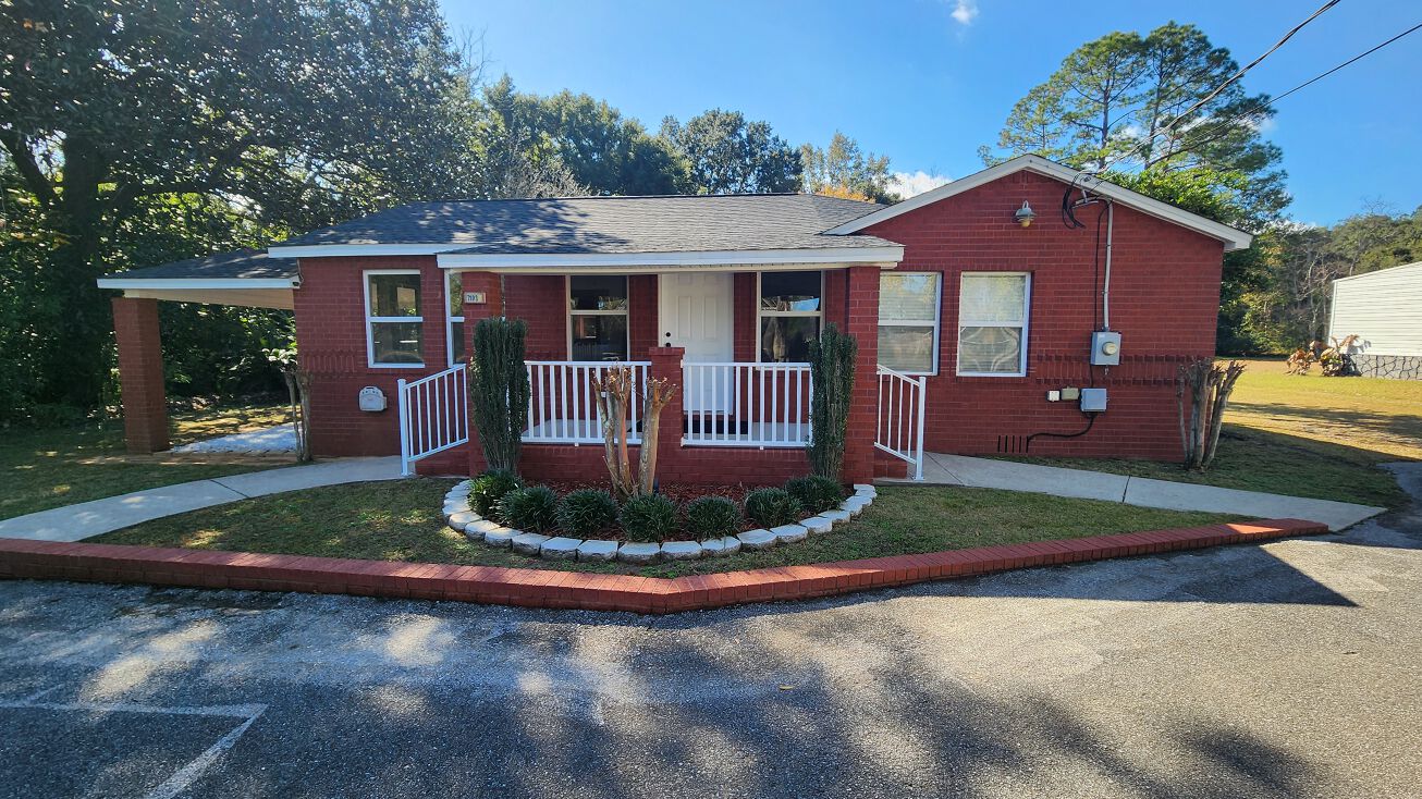 7103 Mobile Hwy, Pensacola, FL 32526