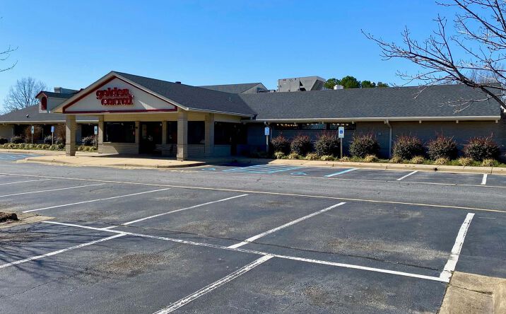 Pictures of Retail property located at 2324 Chesapeake Square Ring Rd, Chesapeake, VA 23321 for sales - image #1
