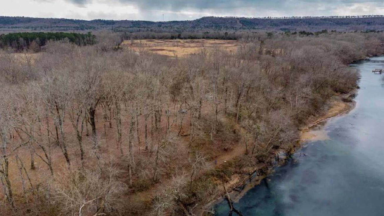 River Frontage On Little Red River, Little Red River, AR 72143