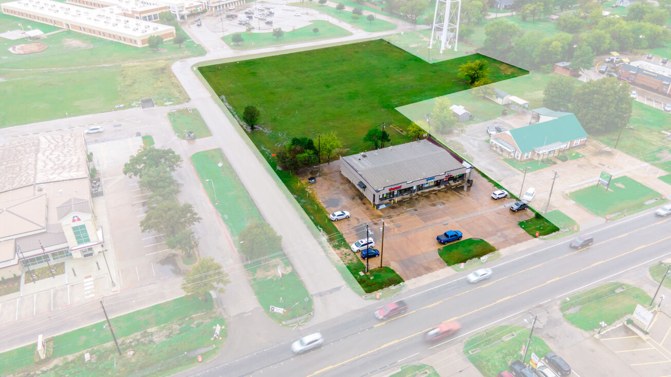 Clardy Dr, Quinlan, TX 75474