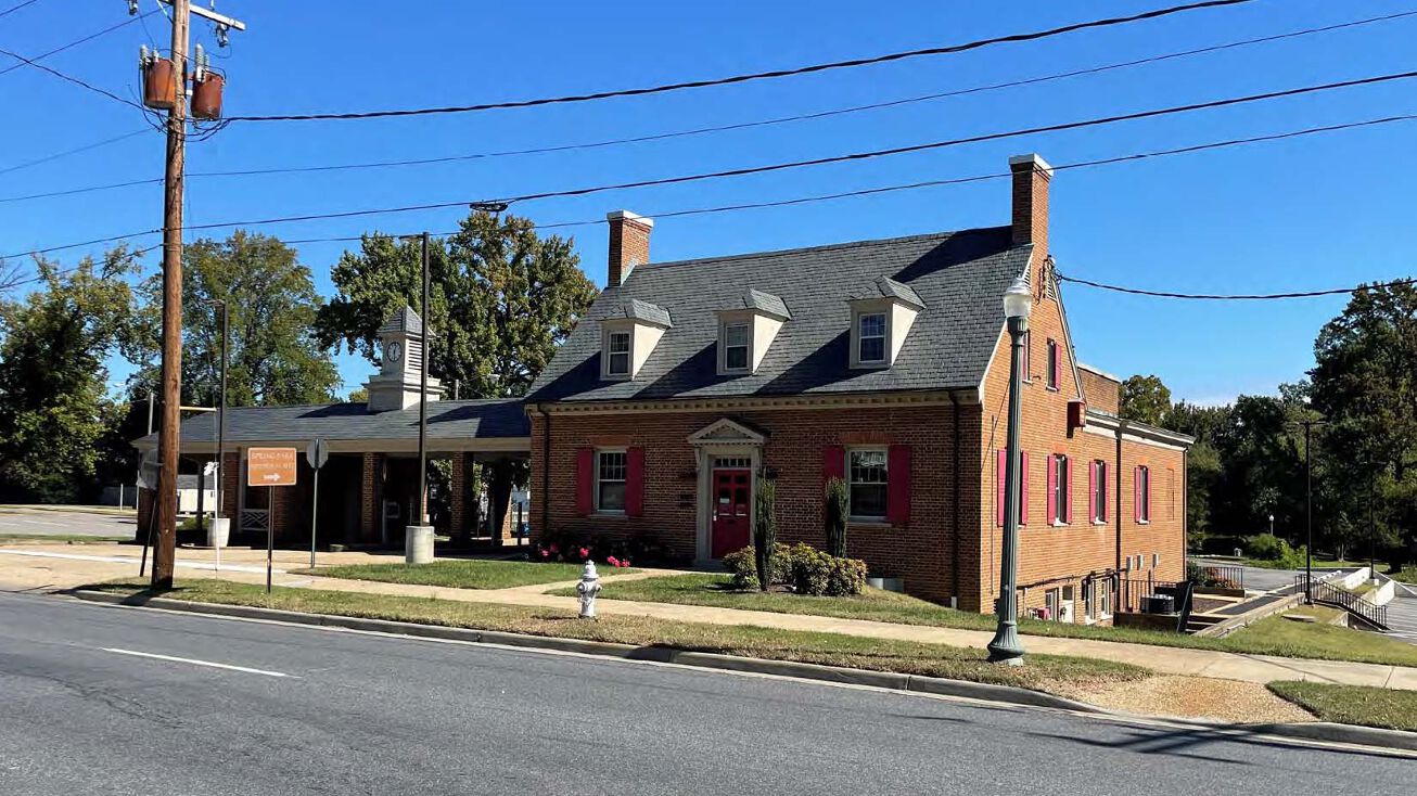 4921 Lakeside Ave, Richmond, VA 23228