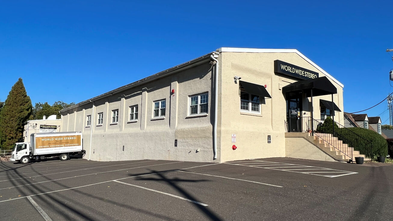 104 E Vine St, Hatfield, PA 19440 Industrial Property for Sale