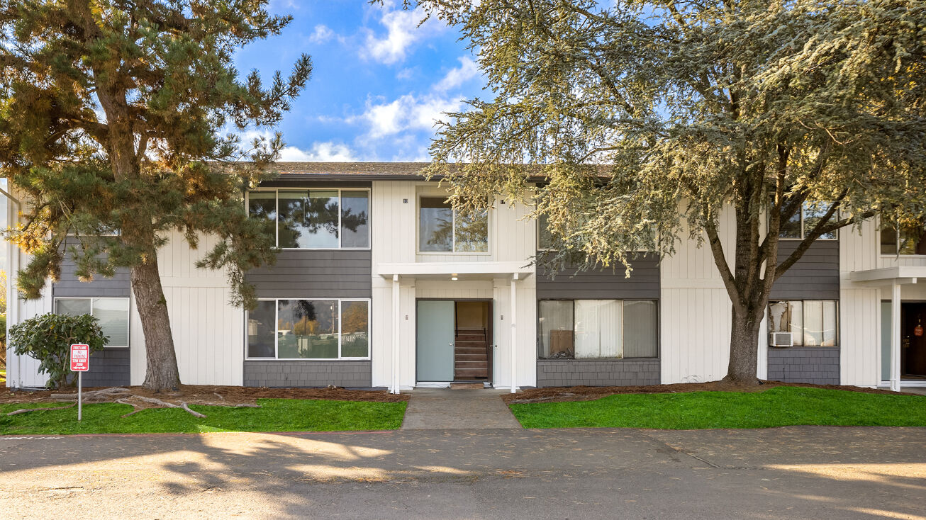 2120 46th Ave, Longview, WA 98632