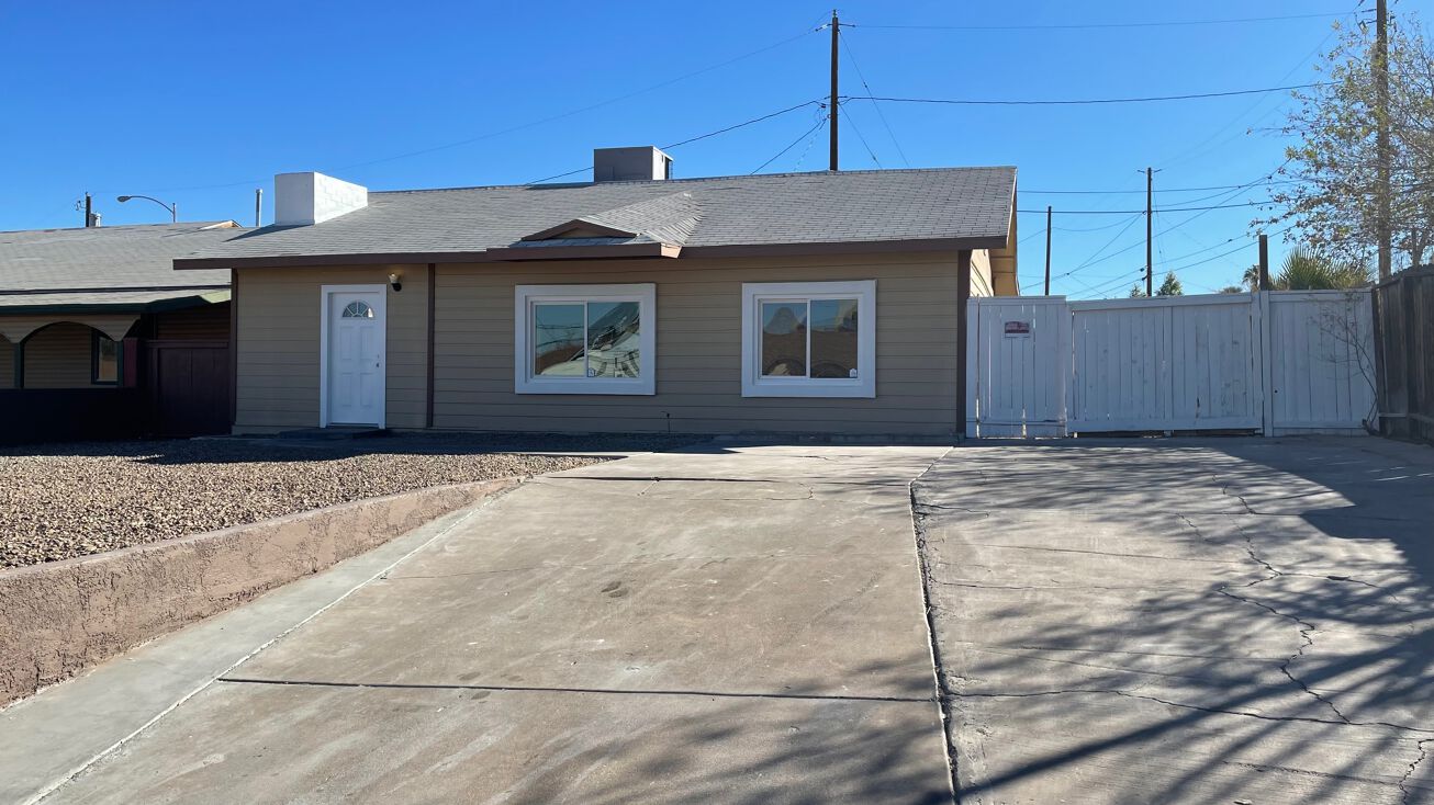 151 Manganese St, Henderson, NV 89015