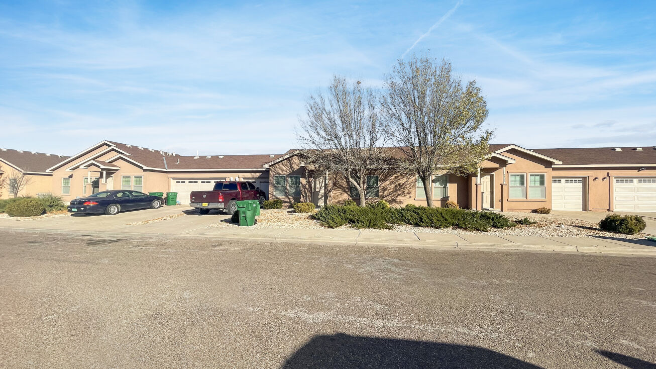 23022314 N Red Oak Dr, Hobbs, NM 88240 Multifamily Property for Sale