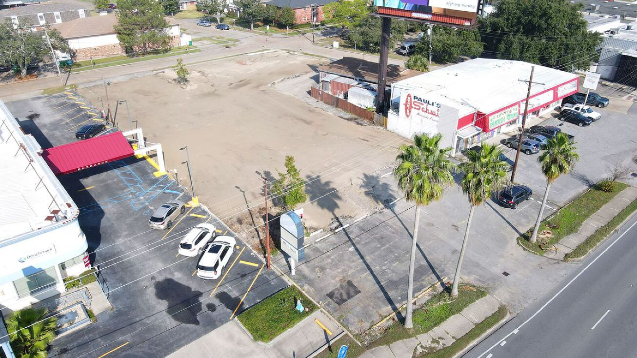 4509 Veterans Blvd, Metairie, LA 70006