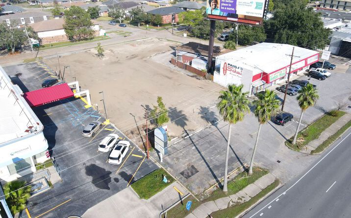 Pictures of Land property located at 4509 Veterans Blvd, Metairie, LA 70006 for sales - image #1