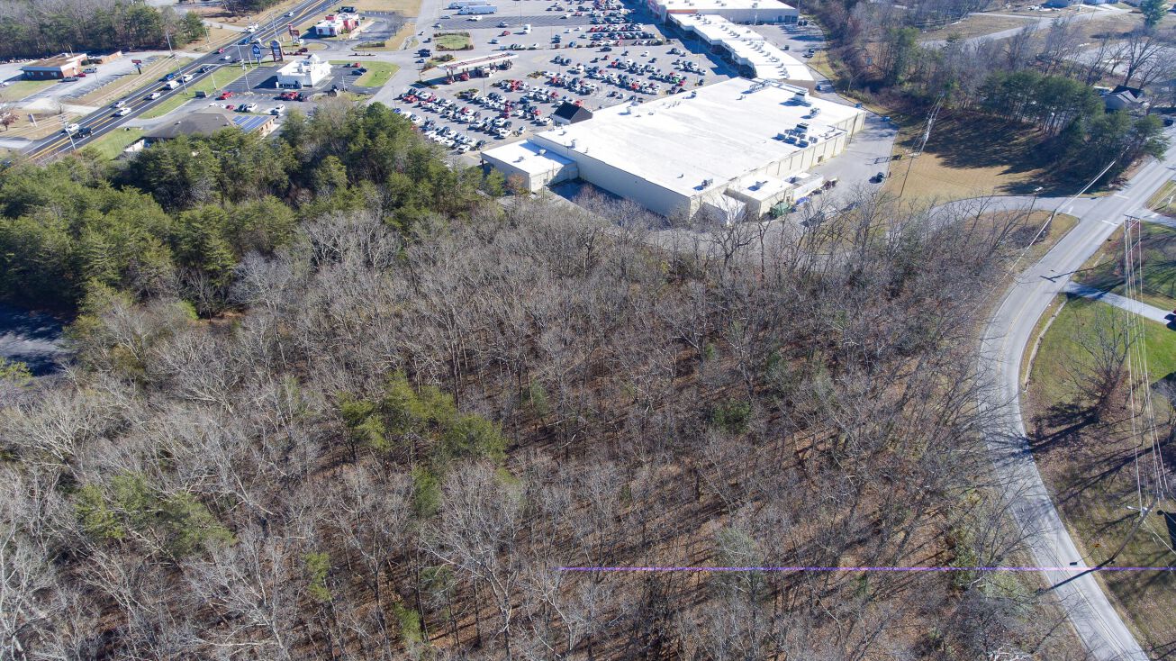 Sparta Drive, Crossville, TN 38555