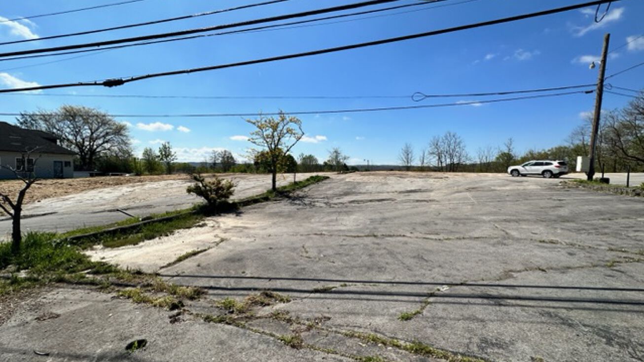 1114 Harper Rd, Beckley, WV 25801