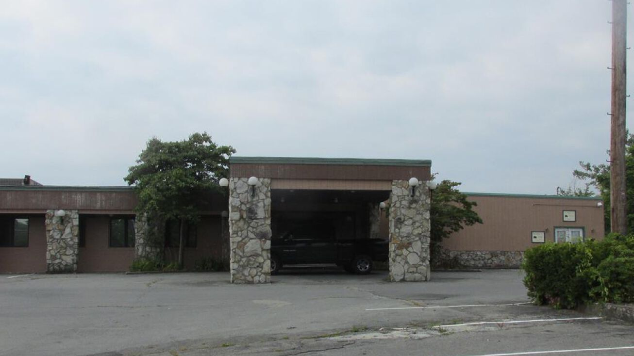 1114 Harper Rd, Beckley, WV 25801