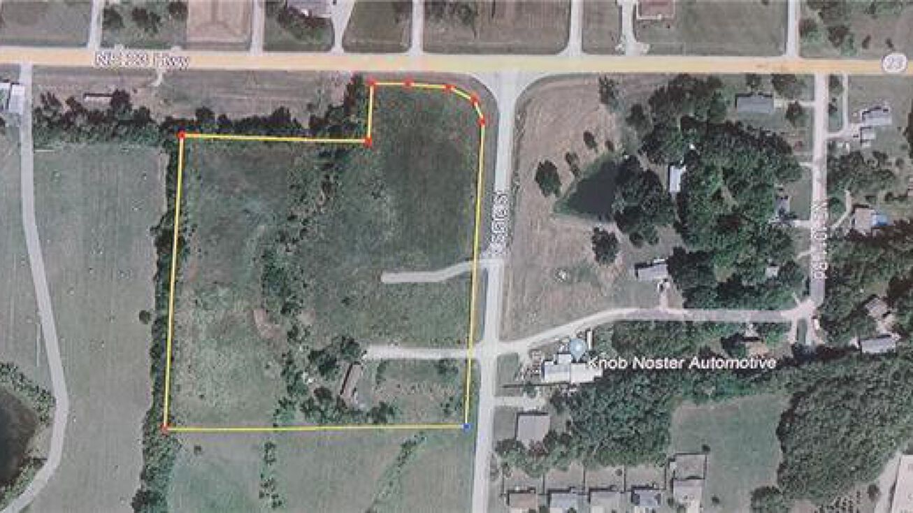 170 NE 1001 Road, Knob Noster, MO 65336