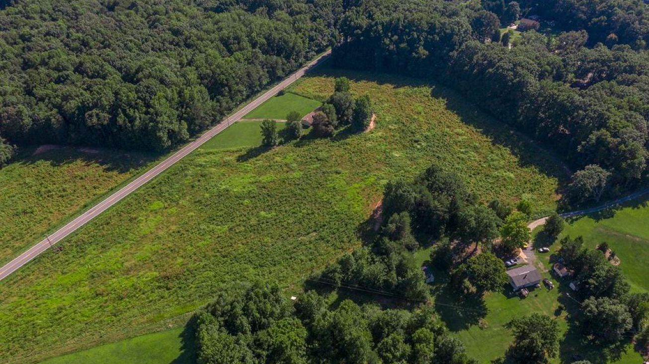 8311 & 8315 Fairgrove Church Rd, Browns Summit, NC 27214