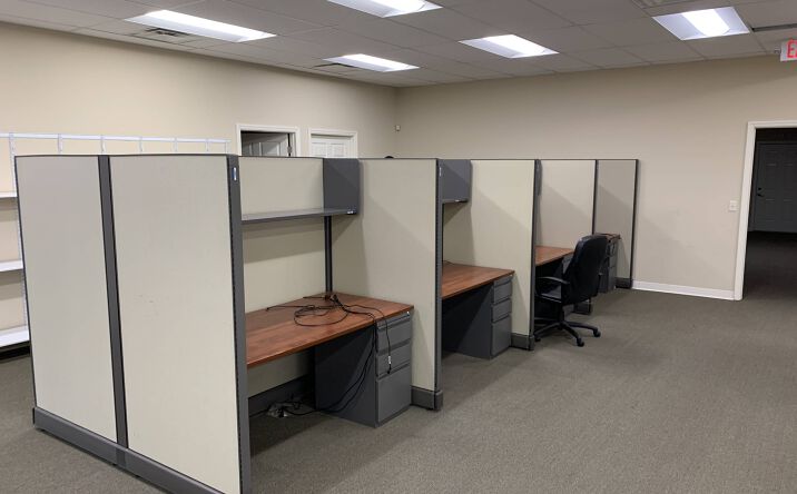Pictures of Office property located at 2920 Glendale Milford Rd  Unit 210 & 220, Cincinnati, OH 45241 for comps - image #1