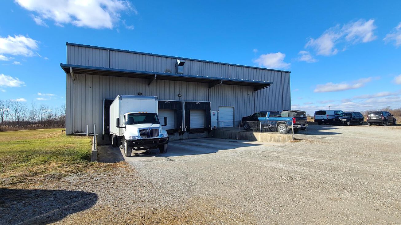 7363 US40, Greenfield, IN 46140