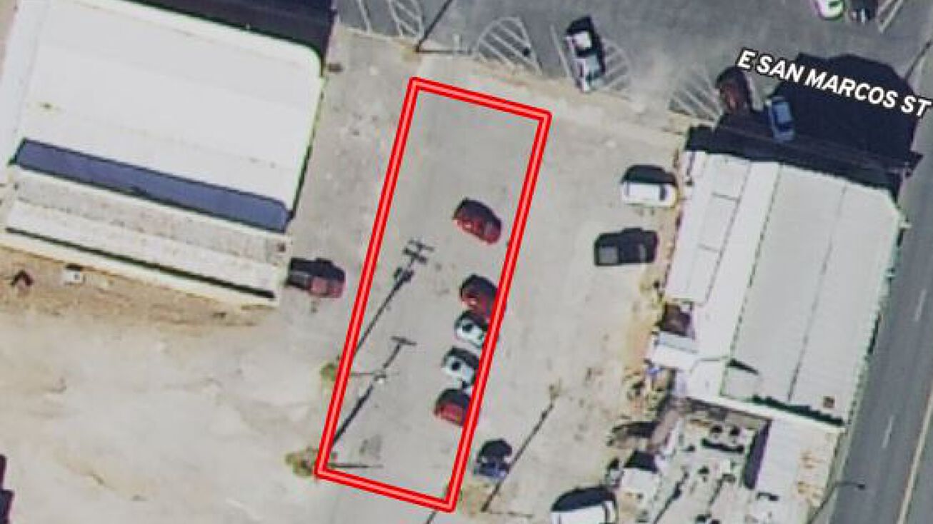 213 E San Marcos St, Pearsall, TX 78061 Land for Sale Parking Lot