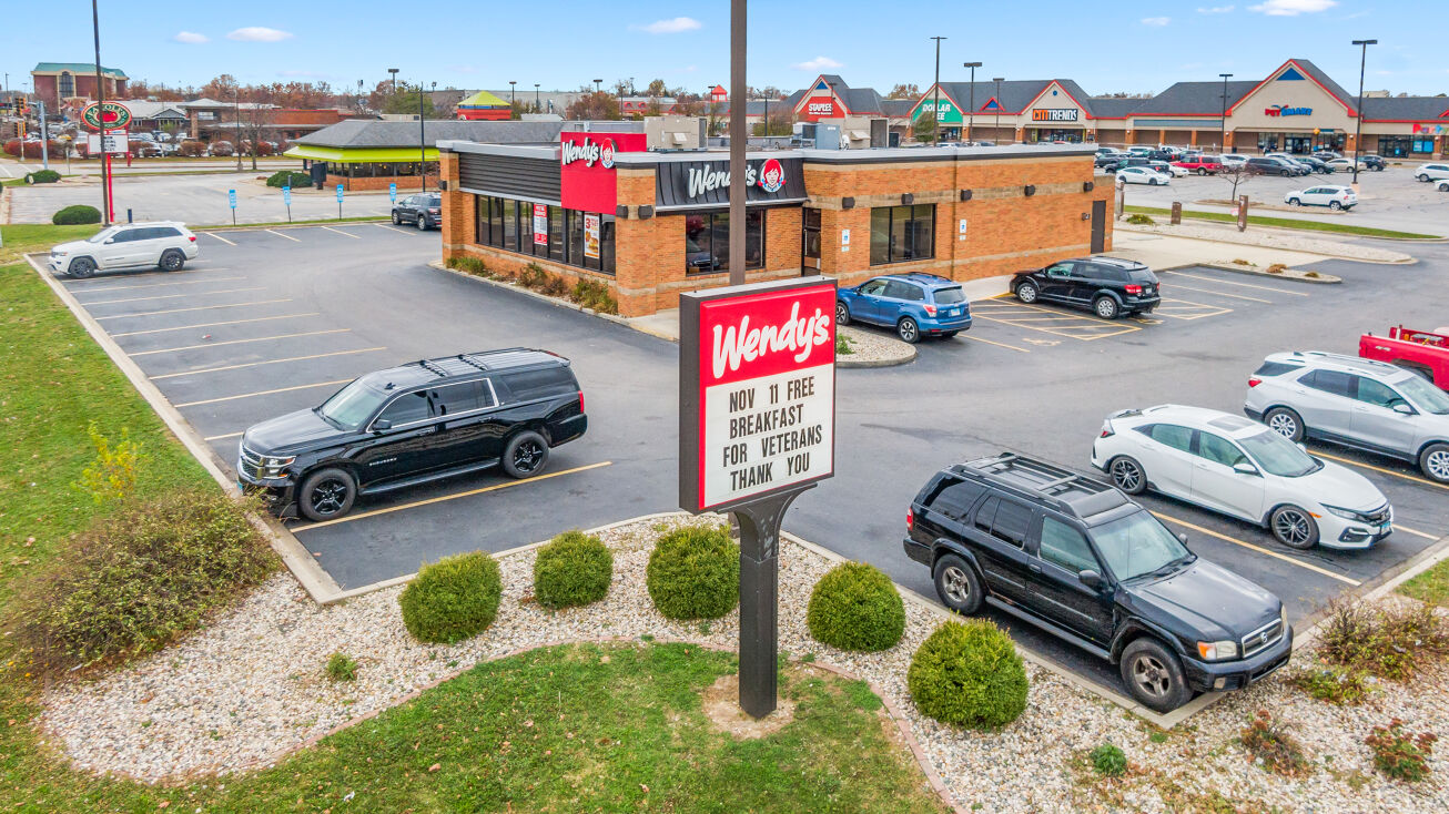 2033 N Prospect Ave, Champaign, IL 61822