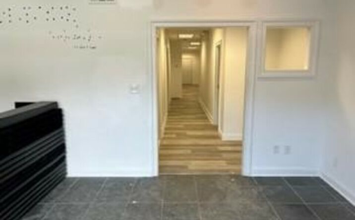 Pictures of Retail, Office property located at 55 Rittenhouse Pl, Ardmore, PA 19003 for comps - image #1