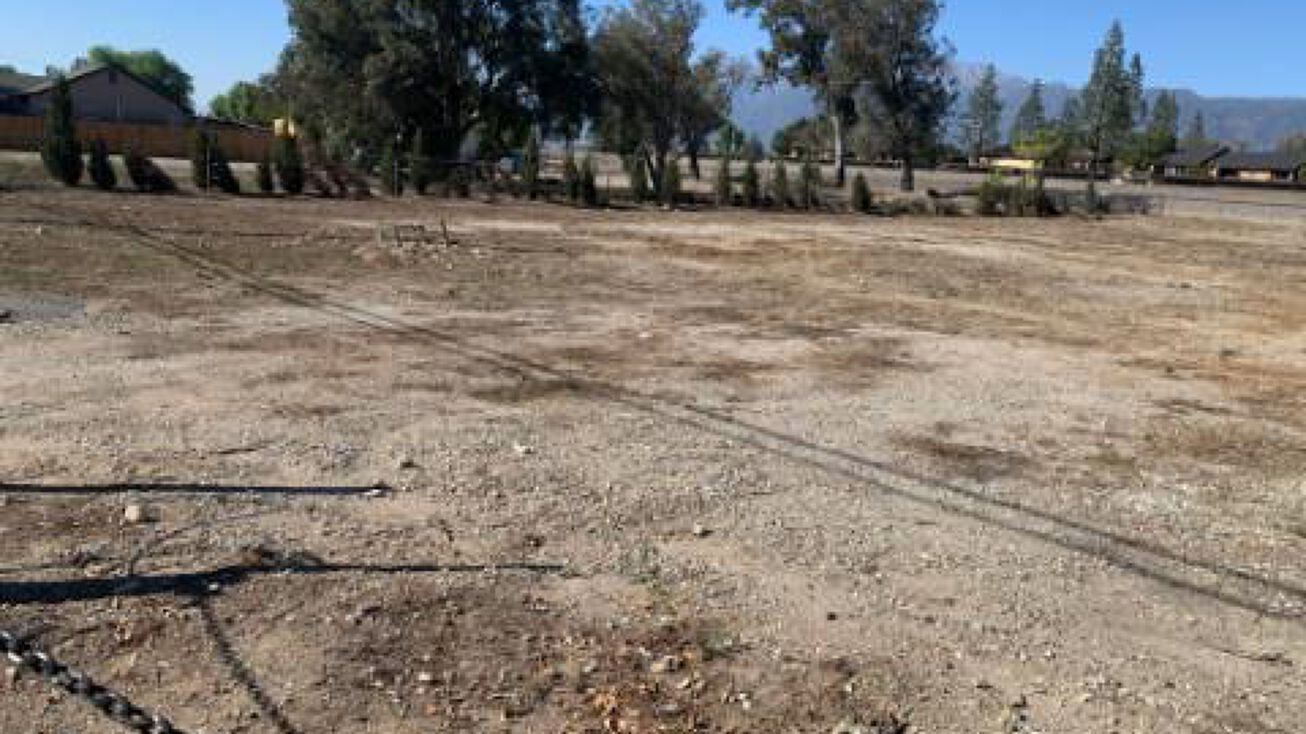 8788 Citrus Ave, Fontana, CA 92335