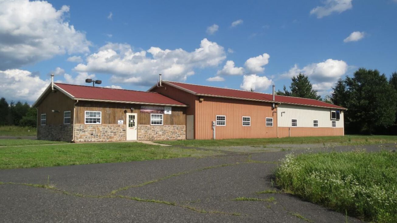 998 Gravel Pike, Palm, PA 18070