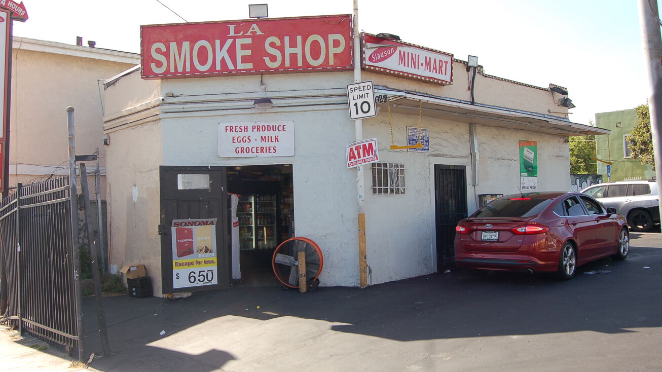 Pictures of Retail property located at 3020 W Slauson Ave, Los Angeles, CA 90043 for sales - image #1