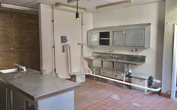 Pictures of Special Purpose property located at 2569 St Leo Pl, Cincinnati, OH 45225 for comps - image #1