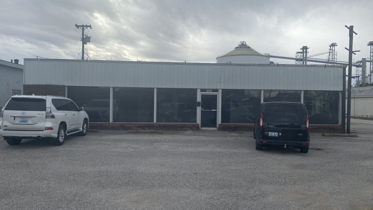 1304 E 2nd Street, Owensboro, KY 42303 | Crexi.com