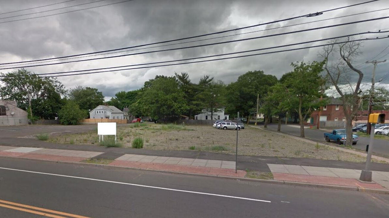 19351953 State St, Hamden, CT 06517