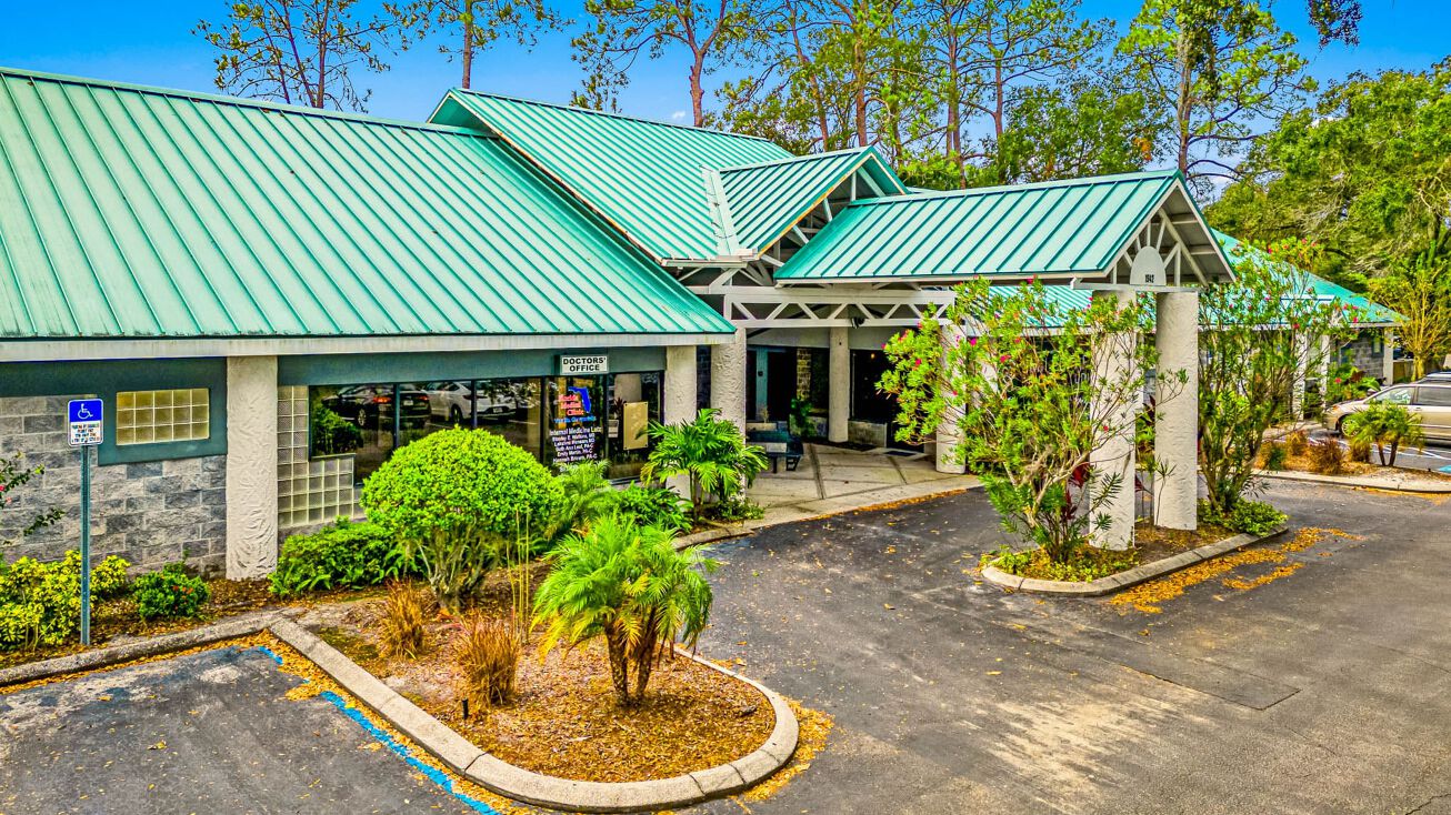 1942 Highland Oaks Boulevard Suite B & C, Lutz, FL 33559