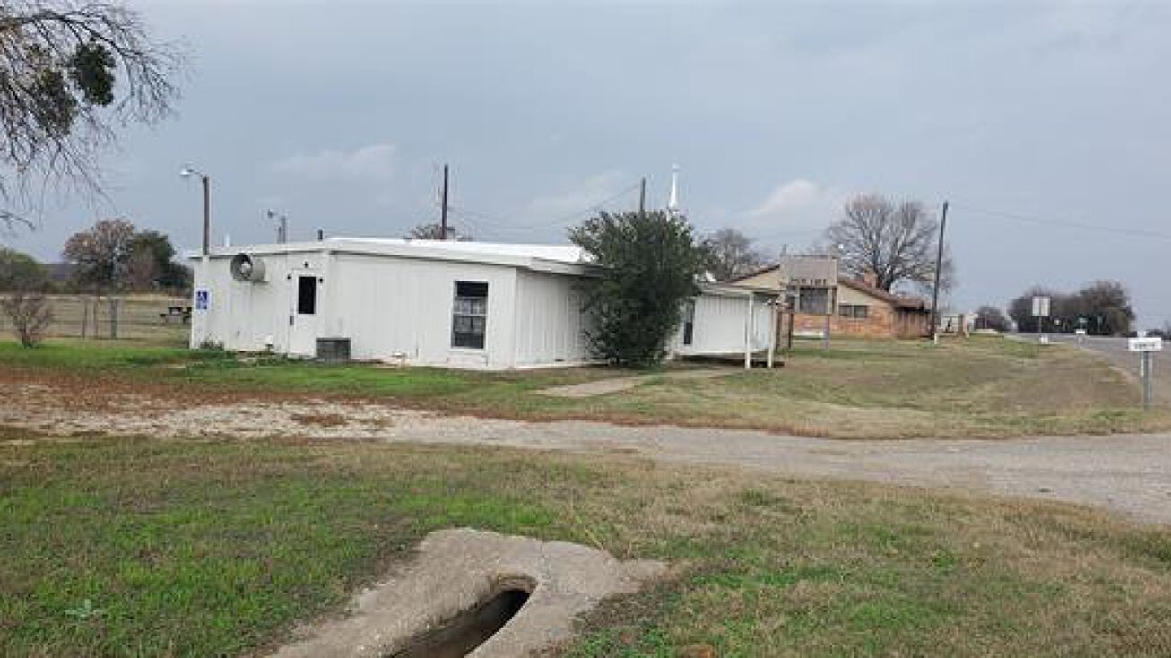 18281 Gholson Road, Waco, TX 76705