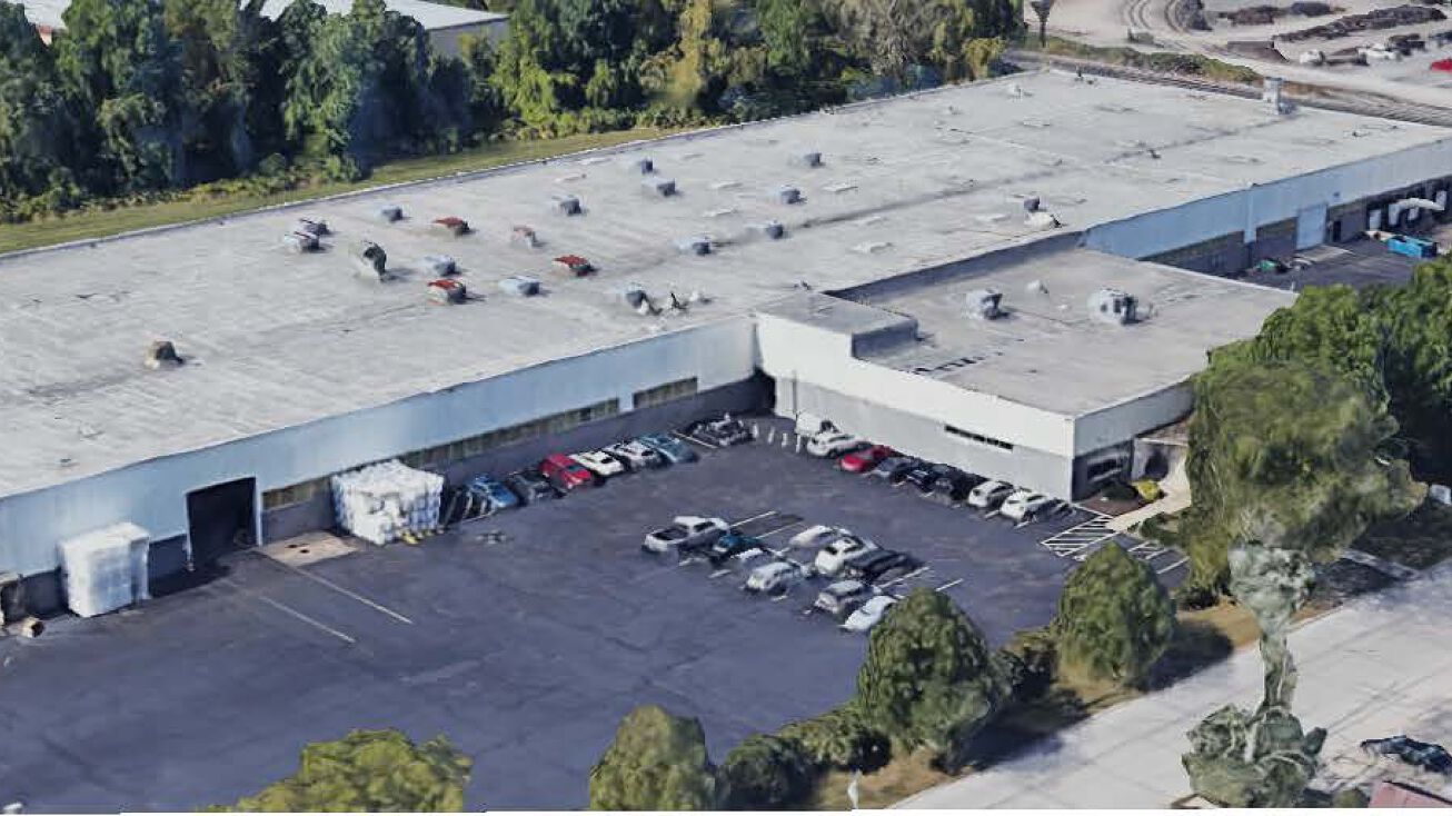 1340 E 289th St, Wickliffe, OH 44092