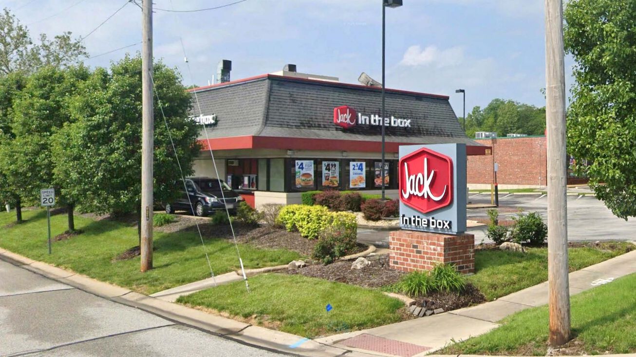 15354 Manchester Rd, Ellisville, MO 63011 Retail Property for Sale