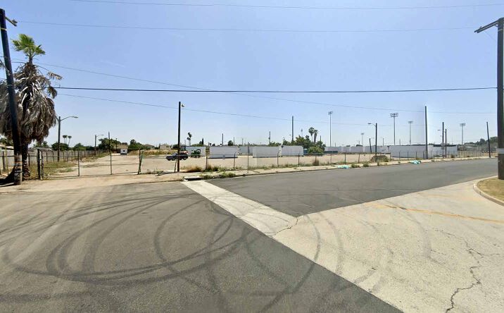 2320 N Parmelee Ave, Compton, CA 90222 - Land for Sale - Compton ...