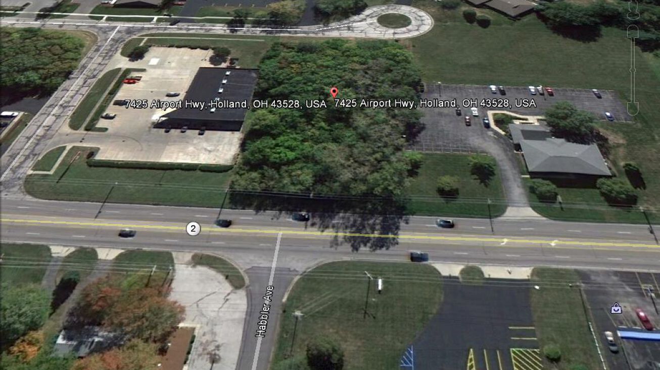 7425 Airport Hwy, Holland, OH 43528