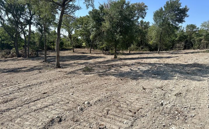 Pictures of Land property located at N Interstate 35 Frontage Rd, West, TX 76691 for sales - image #1