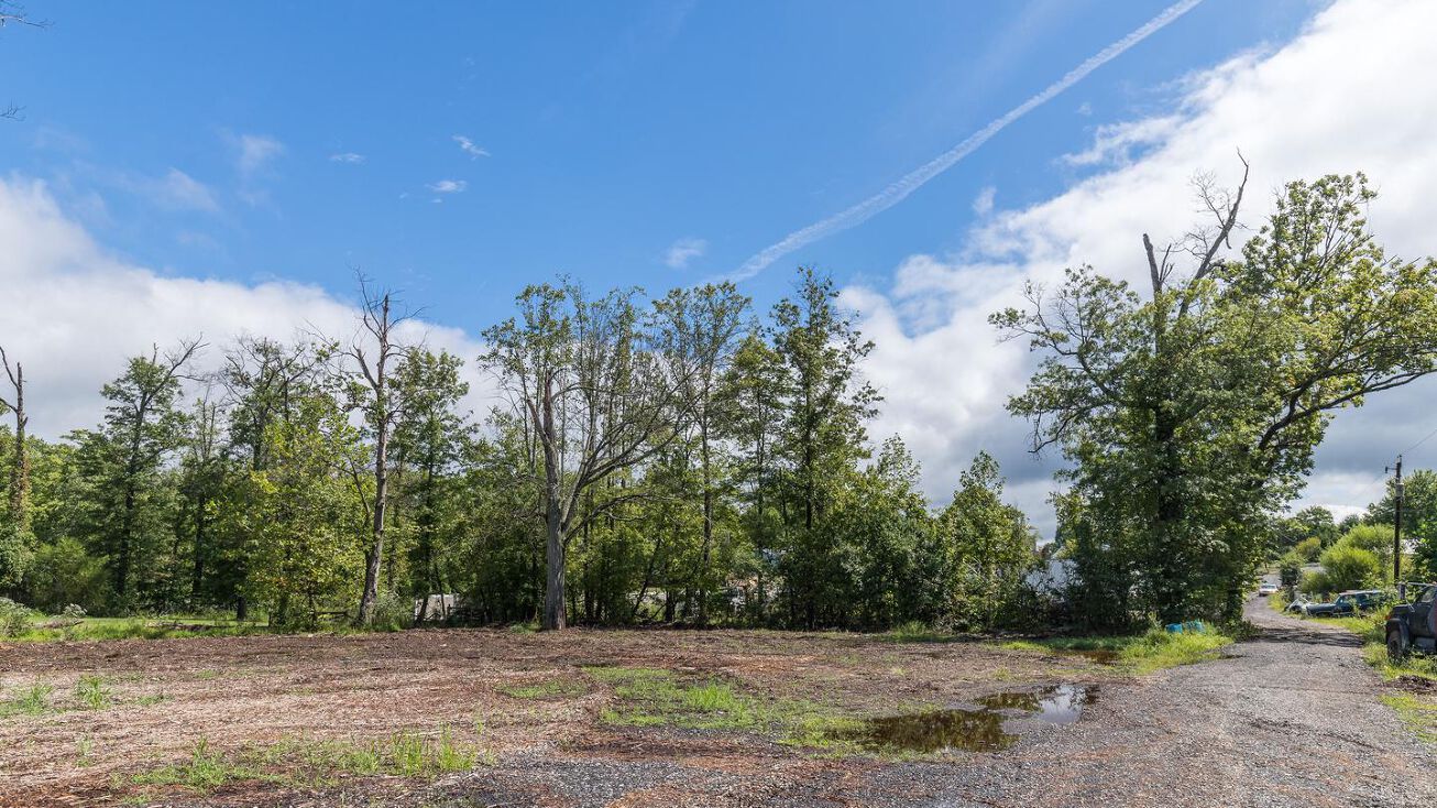 12086 Hall Shop Rd, Clarksville, MD 21029