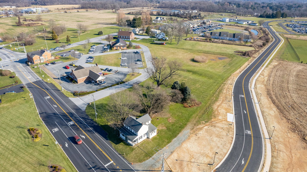 107 S Jennersville Rd, West Grove, PA 19390