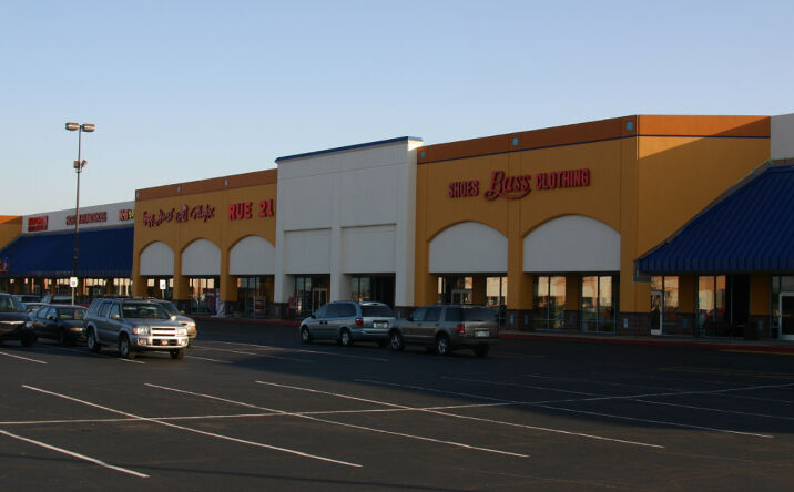 Pictures of Land, Mixed Use, Multifamily, Retail, Special Purpose property located at 357 Tanger Blvd, Seymour, IN 47274 for sales - image #1
