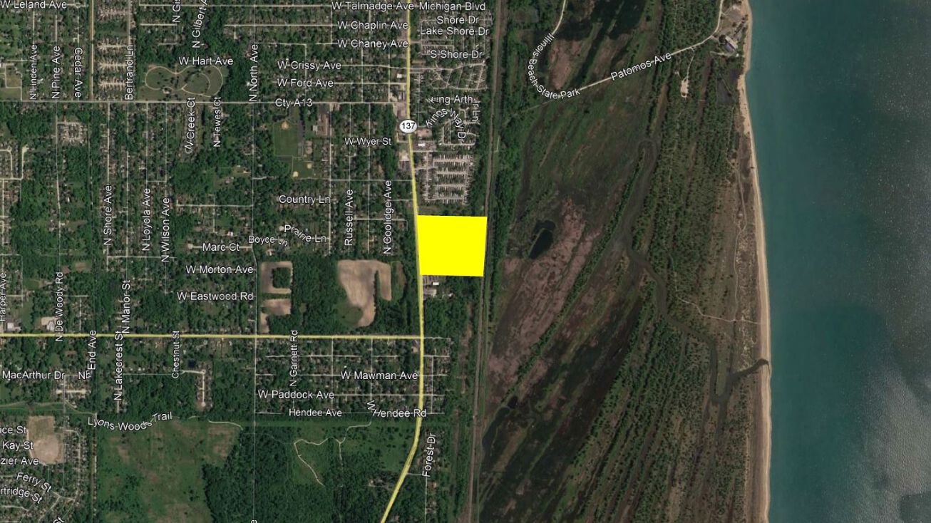 38101 N Sheridan Rd, Waukegan, IL 60087