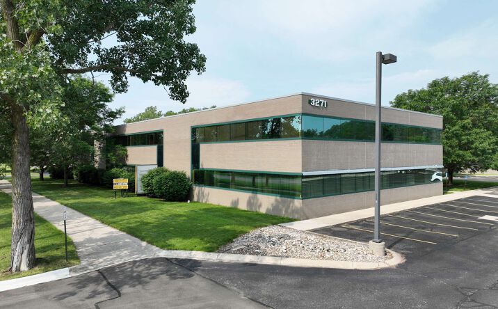 Pictures of Office property located at 3271 Five Points Dr, Auburn Hills, MI 48326 for sales - image #1