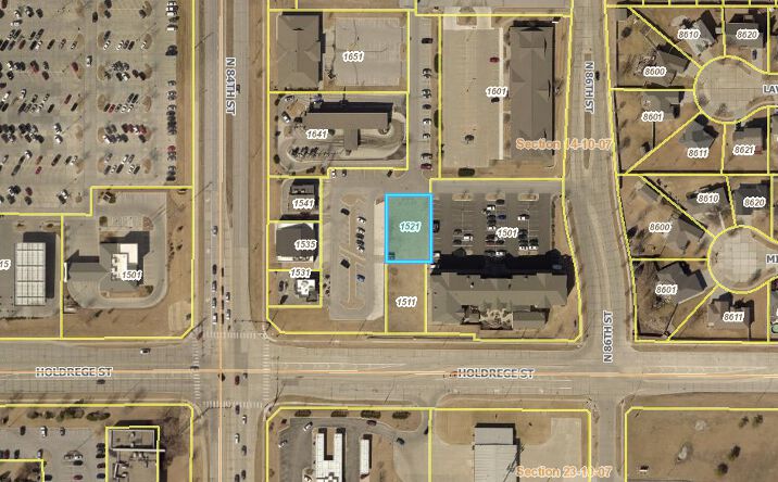 Pictures of Land property located at 1521 N 86th St, Lincoln, NE 68505 for sales - image #1