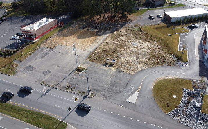 Pictures of Land property located at 8099 US-431, Albertville, AL 35950 for sales - image #1