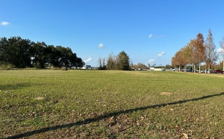 Pictures of Land property located at 1916 Eraste Landry Rd, Lafayette, LA 70506 for sales - image #1
