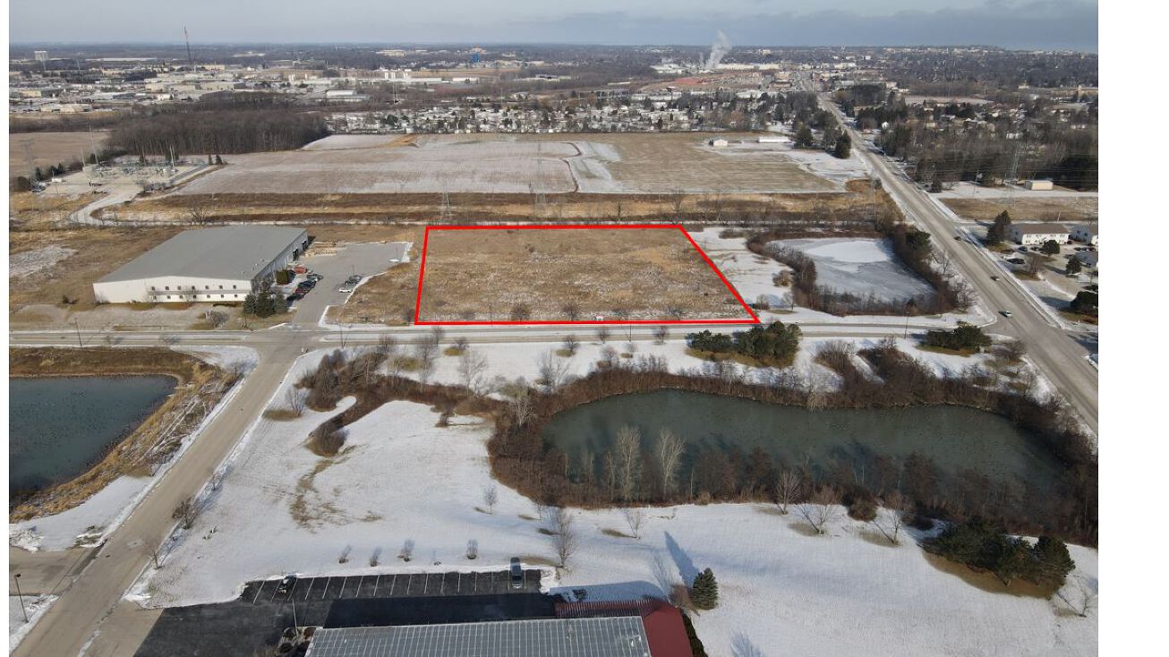 3298 Behrens Pkwy, Sheboygan, WI 53081 Land for Sale Vacant